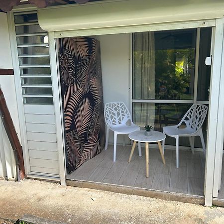 Superbe Studio Avec Piscine, Au Coeur De La Marina! Village Soleil ! Proche Aeroport & Ferry Le Gosier  Buitenkant foto